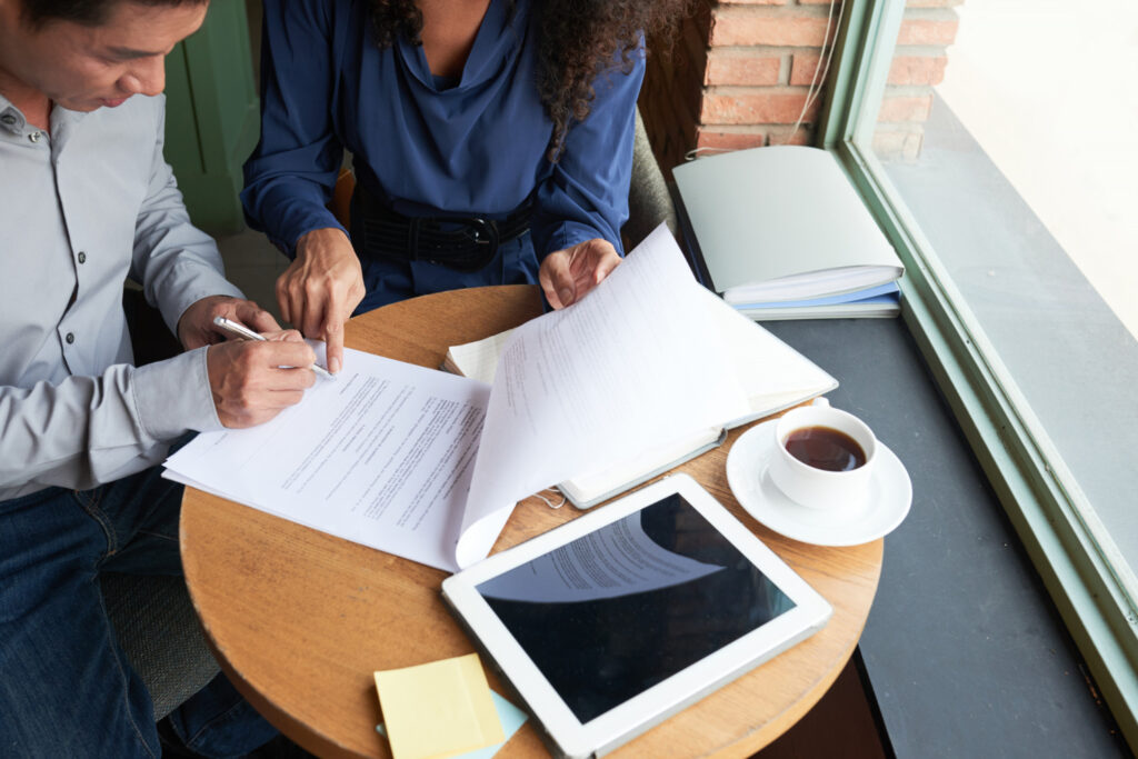 Contrato social para empresa: evite riscos no crescimento